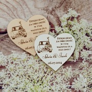 Magnesy ślubne z grawerem- auto z nowożeńcami - 10 szt