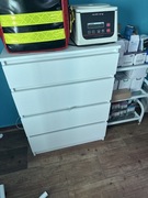 Komoda na rzeczy medyczne