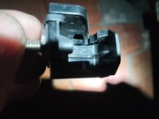 UCHWYT MOCOWANIE REFLEKTORA PRZÓD VW POLO 6R 2009-2018 ORYGINAŁ