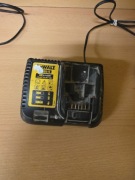 Ładowarka  dcb115 dewalt 