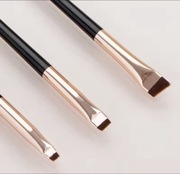 Zestaw pedzelki skosne do makijazu oka brwi eyenlinera henny SEOL Cosmetics