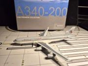 AIRBUS A 340-200 QATAR 1:400 Dragon 
