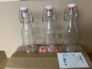 Szklane butelki z klipsem