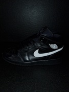 Buty męskie Nike Air Jordan 1 Mid Black White 2018 Sneakers Sneakersy