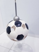 Młodzieżowy żyrandol, wisząca lampa sufitowa piłka nożna z defektem 