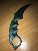 Nóż karambit    