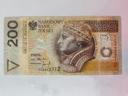 Banknot 200zł AA0542312 pierwsza seria emisyjna 1994