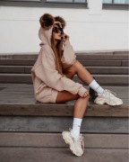 Nowa ocieplana długa bluza damska z pomponami O’La Voga uniwersalna