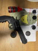 Wiatrówka - rewolwer Crosman Vigilante 4,5 mm