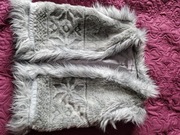 Kamizelka Monsoon, ciepła, futerko na jesień 4-5l