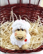 Owieczka maskotka pluszak baranek wielkanoc