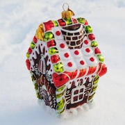 Piernikowy domek - bombka szklana polskie rękodzieło