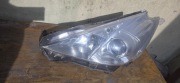 Lampa lewa toyota prius plus 