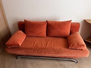 KANAPA ROZKŁADANA Z FUNKCJĄ SPANIA Z FOTELEM I PODNÓŻKIE