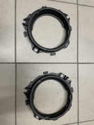 Ramki pierścienie mocowania reflektora Volvo 240