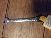 Klucz płasko-oczkowy z grzechotką Stanley 12 89-937