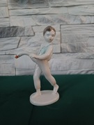 Chłopiec z gęsią figurka porcelana Hollohaza 