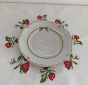 Talerzyk dekoracyjny Fine China GDR – złote zdobienia, vintage NRD