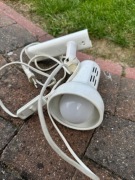 Sprzedam biały kinkiet 