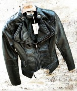 Ponadczasowe ramoneski V lentino M 