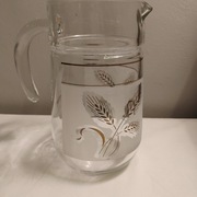 Zestaw PRL – dzbanek 2 szklanki złote kłosy, satynowe szkło, retro vintage