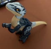 LEGO Velociraptor