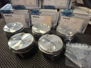 BMW B58 M2 zestaw 5 tłoków MAHLE NOWE tłok 82,00 81,947  FV VAT