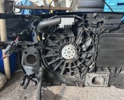 Pas przedni i chłodnice Audi a4b6 