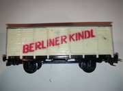 Ciekawy dwuosiowy wagon kryty na drobnicę Berliner Kindl H0 Okazja!