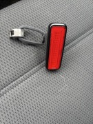 Lampka Knog Blinder V Mr Chips tylna USB idealny stan mosiężne zapięcie