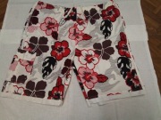 KRÓTKIE SPODENKI  XL.NOWE