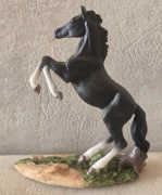 Figurka kolekcjonerska Koń Arabski. MUSTANG.Nowa na prezent. Jeździectwo.