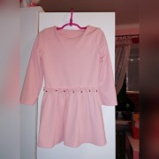 Elegancka sukienka z koralikami 116