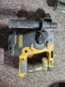 Młotowiertarka Dewalt DCH273