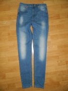 United colors of Benetton jeansy roz 28