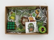 MINI BOX ZABAWKOWY DLA TWOJEGO DZIECKA Z RÓŹNYMI ZABAWKAMI !!