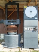 Prasa hydrauliczna P-125