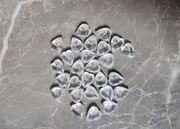 Kamyki kamienie dekoracyjne serduszka serca przezroczyste