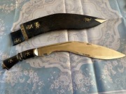 BARDZO ŁADNY NÓŻ KUKRI