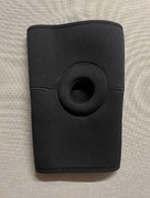 Opaska elastyczna na kolano z otworem na rzepkę