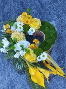 Stroik wiązanka na grób cmentarz pomnik stroik w kształcie serca wiązanka 