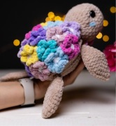 Żółw w kwiatki pluszak