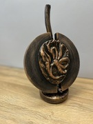 Dekoracja do domu handmade – Kwiat w Pęknięciu