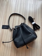 Czarna torebka typu „worek” Flora&Co / nowa