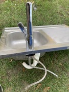 Zlewozmywak z baterią