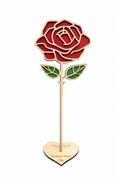 Róża z grawerowanym sercem 