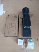 Czarny kinkiet zewnetrzny