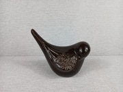 Ceramiczna figurka ptaszka Rosa Ljung Szwecja 14 cm Brązowy ptaszek Lewy
