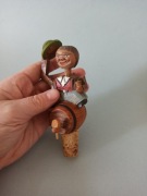 Stary włoski rzeźbiony korek do wina do butelek vintage ruchomy