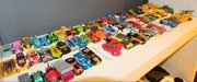 Hot Wheels + Siku +  Elementy toru // 90 Resoraków
